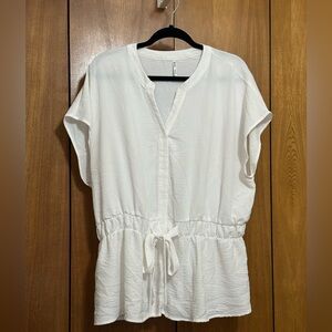 Plus size Women's White Button-Front Drawstring Waist Top